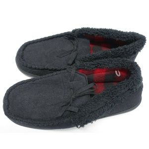Mens Urban Pipeline Moccasin Slippers L 10/11 NWT